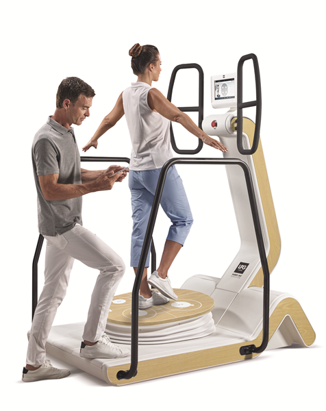 Nuove frontiere nella riabilitazione e nella preparazione sportiva. Huber 360® Evolution, dalla valutazione funzionale al training neuro-cognitivo.9/3